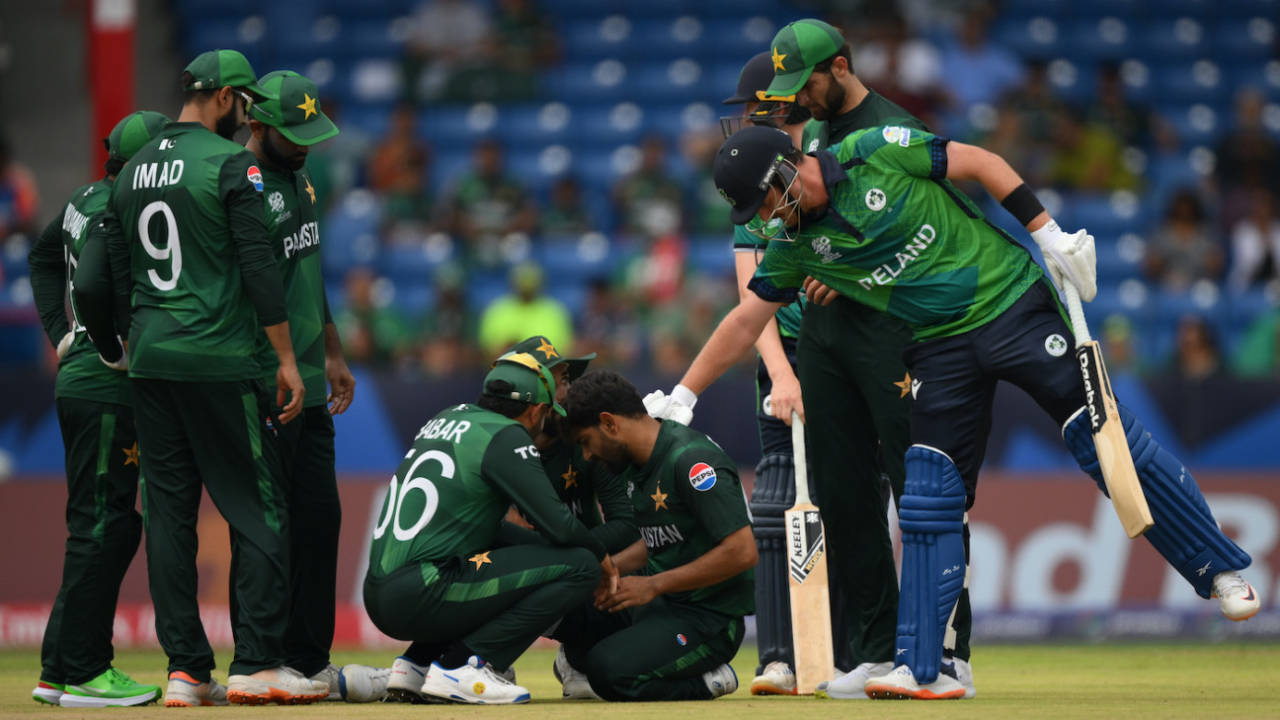 Haris Rauf was knocked over briefly by a hard hit from Gareth Delany, Ireland vs Pakistan, T20 World Cup 2024, Lauderhill, June 16, 2024
