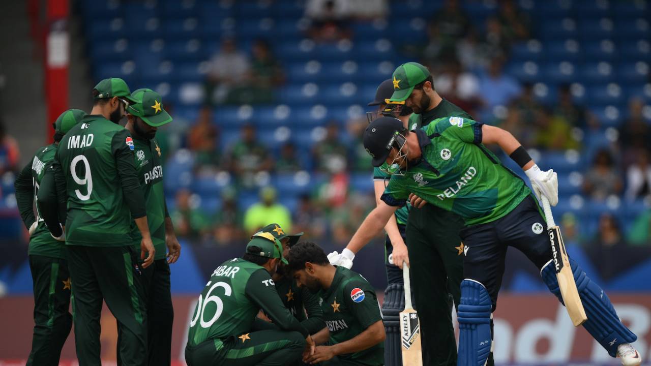 Haris Rauf was knocked over briefly by a hard hit from Gareth Delany, Ireland vs Pakistan, T20 World Cup 2024, Lauderhill, June 16, 2024