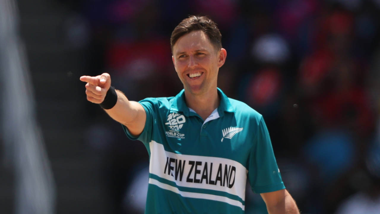 Trent Boult is all smiles as the batter attempts to take him on in his final World Cup match, New Zealand vs PNG, Tarouba,T20 World Cup 2024, June 17, 2024