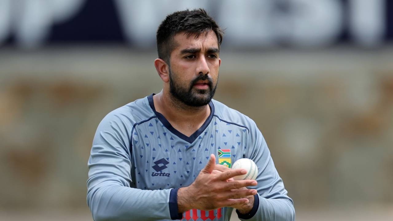 Tabraiz Shamsi runs in to bowl, T20 World Cup 2024, Antigua, June 18, 2024