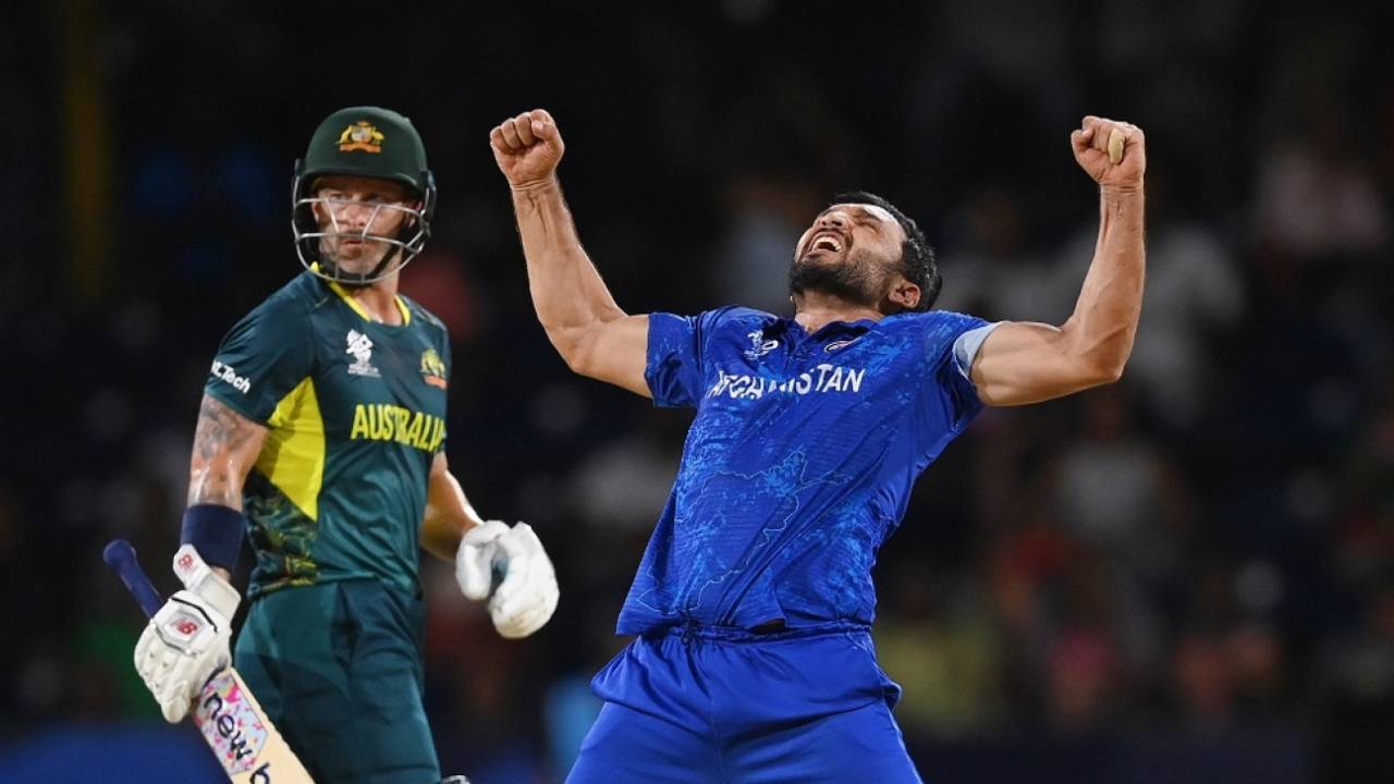 Gulbadin Naib flexes his biceps after getting the big fish Glenn Maxwell, Afghanistan vs Australia, T20 World Cup, Super Eight, Group 1, Kingstown, June 22, 2024