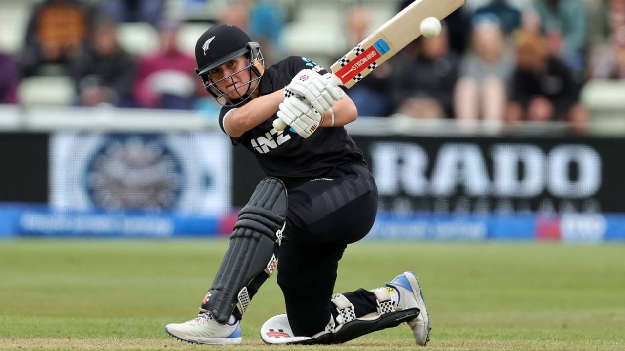 Amelia Kerr was the lone warrior for New Zealand, England vs New Zealand, 2nd Women's ODI, Worcester, June 30, 2024