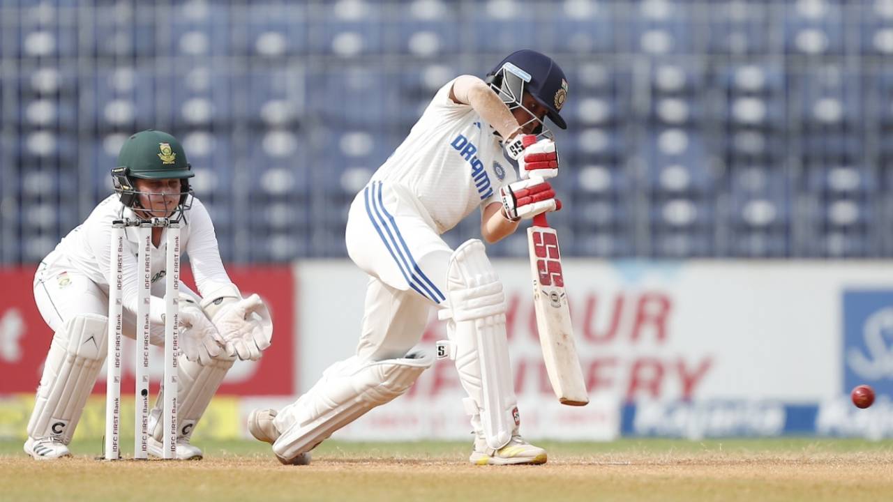 Shubha Satheesh came out to open in place of Smriti Mandhana, India vs South Africa, Only women's Test, 4th day, Chennai, July 1, 2024