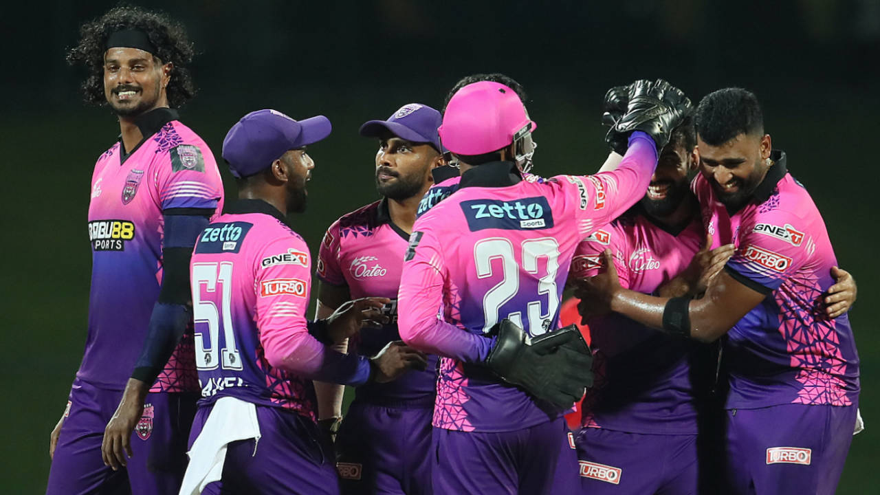 Shadab Khan had a four-for in no time, Colombo Strikers vs Galle Marvels, Lanka Premier League 2024, Pallekele, July 3, 2024