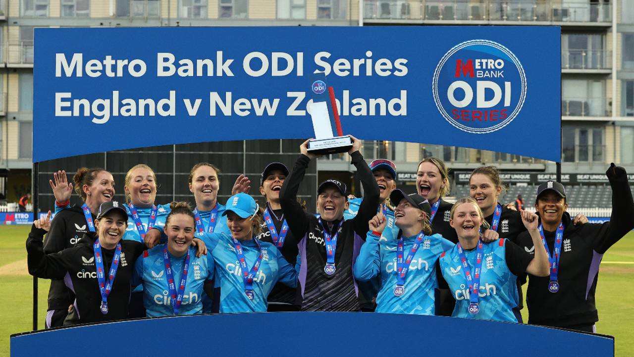 Heather Knight lifts the series trophy after England's 3-0 win over New Zealand, England vs New Zealand, 3rd Women's ODI, Bristol, July 3, 2024