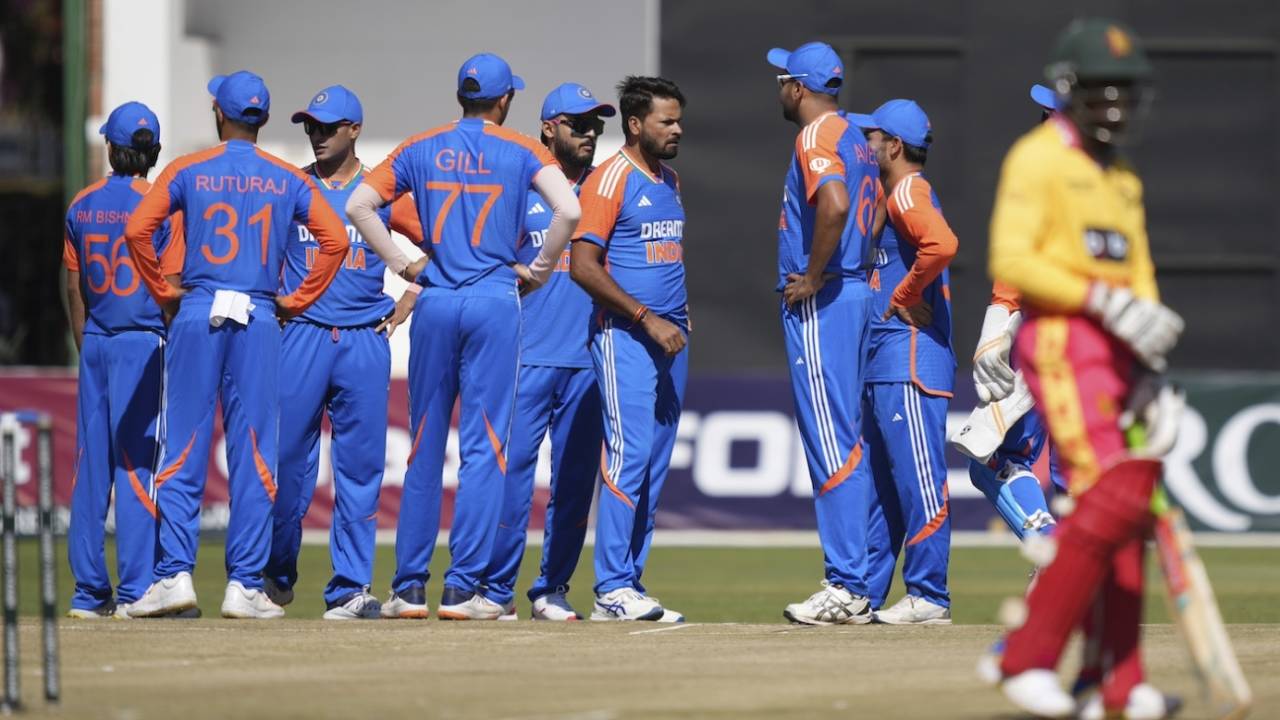 Mukesh Kumar picked up the first wicket of the game, Zimbabwe vs India, 1st T20I, Harare, July 6, 2024