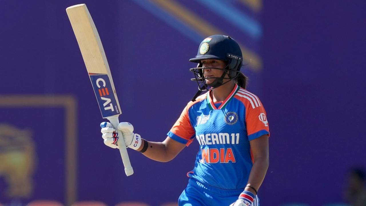 Harmanpreet Kaur raises her bat after notching up a fifty, India vs UAE, Women's Asia Cup 2024, Group A, Dambulla
