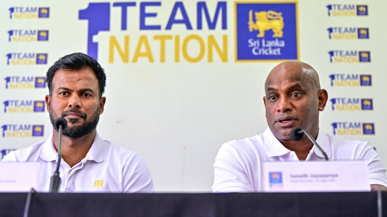 Sri Lanka's interim head coach Sanath Jayasuriya and chief selector Upul Tharanga speak to the media, Colombo, July 24, 2024