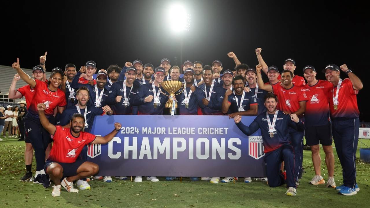 Washington Freedom players pose after their maiden MLC title win, Washington Freedom vs San Francisco Unicorns, MLC 2024, final, Dallas, July 28, 2024