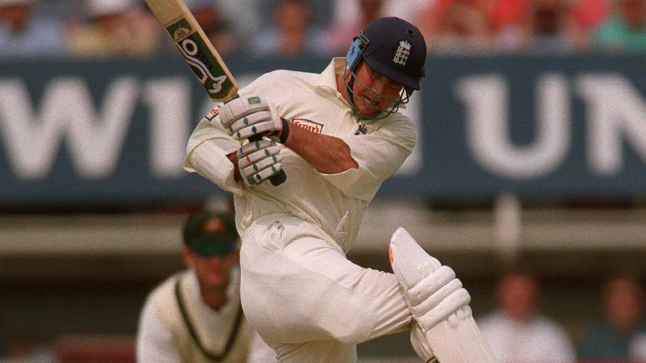 Graham Thorpe pulls in trademark style, England v Australia, 1st Test, Edgbaston, 1st day, June 5, 1997