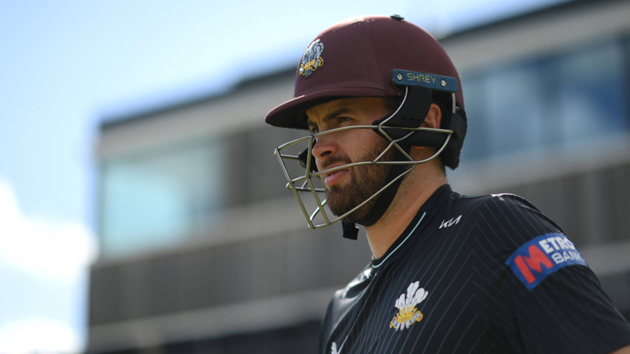 Dom Sibley prepares to walk out to the middle, Surrey vs Hampshire, Guildford Cricket Club, August 20, 2023