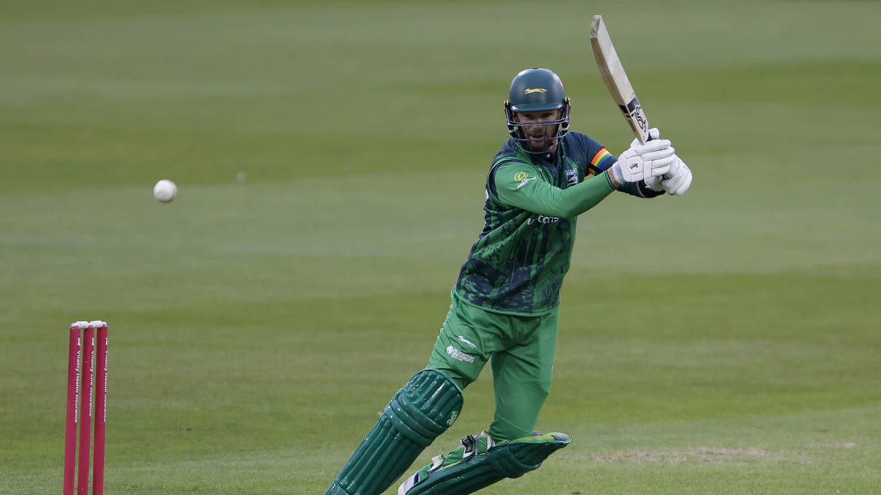 Peter Handscomb flashes through the off side, Leicestershire vs Durham, Vitality Blast, June 12, 2024