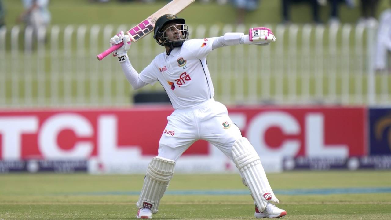 Mushfiqur Rahim reacts after reaching his hundred, Pakistan vs Bangladesh, 1st Test, day 4, Rawalpindi, August 24, 2024