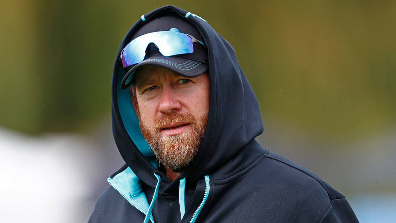 Jacob Oram watches on, New Zealand vs India, 4th Women's ODI, Queenstown, February 22, 2022