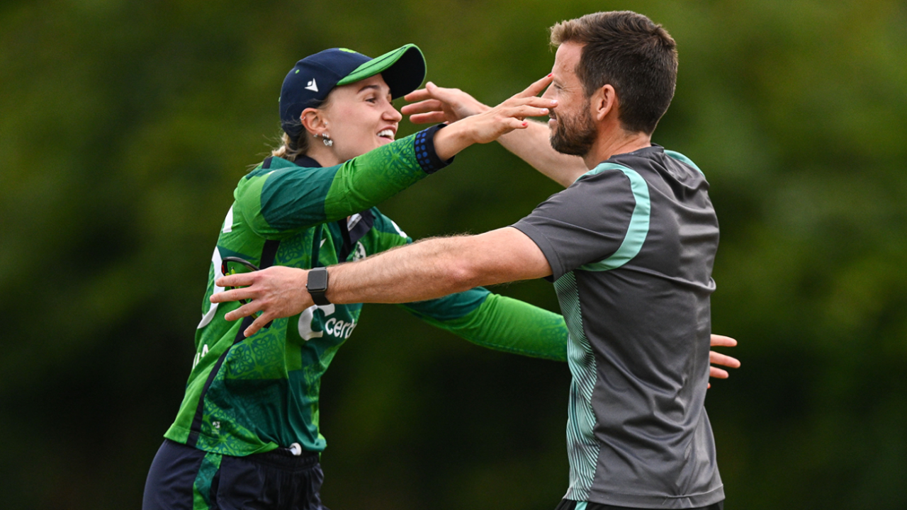 Gaby Lewis and Ireland head coach Ed Joyce embrace, Ireland vs Sri Lanka, 2nd women's T20I, Dublin, August 13, 2024