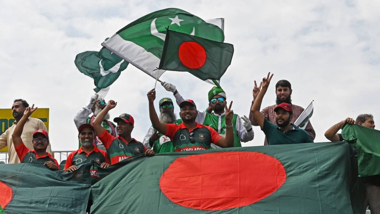 Flags of the two countries fly proudly in the stands, Pakistan vs Bangladesh, 2nd Test, Rawalpindi, 5th day, September 3, 2024