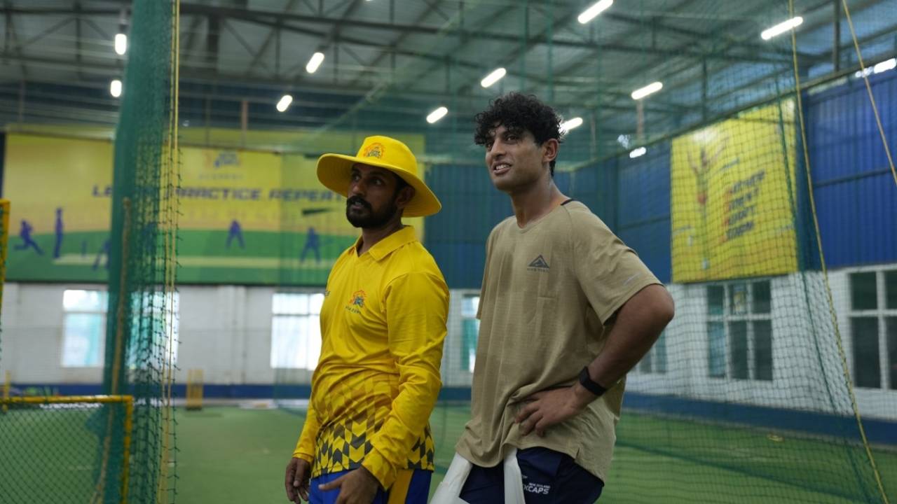 Rachin Ravindra reunites with his former Wellington coach Sriram Krishnamurthy in Chennai, Chennai, September 3, 2024