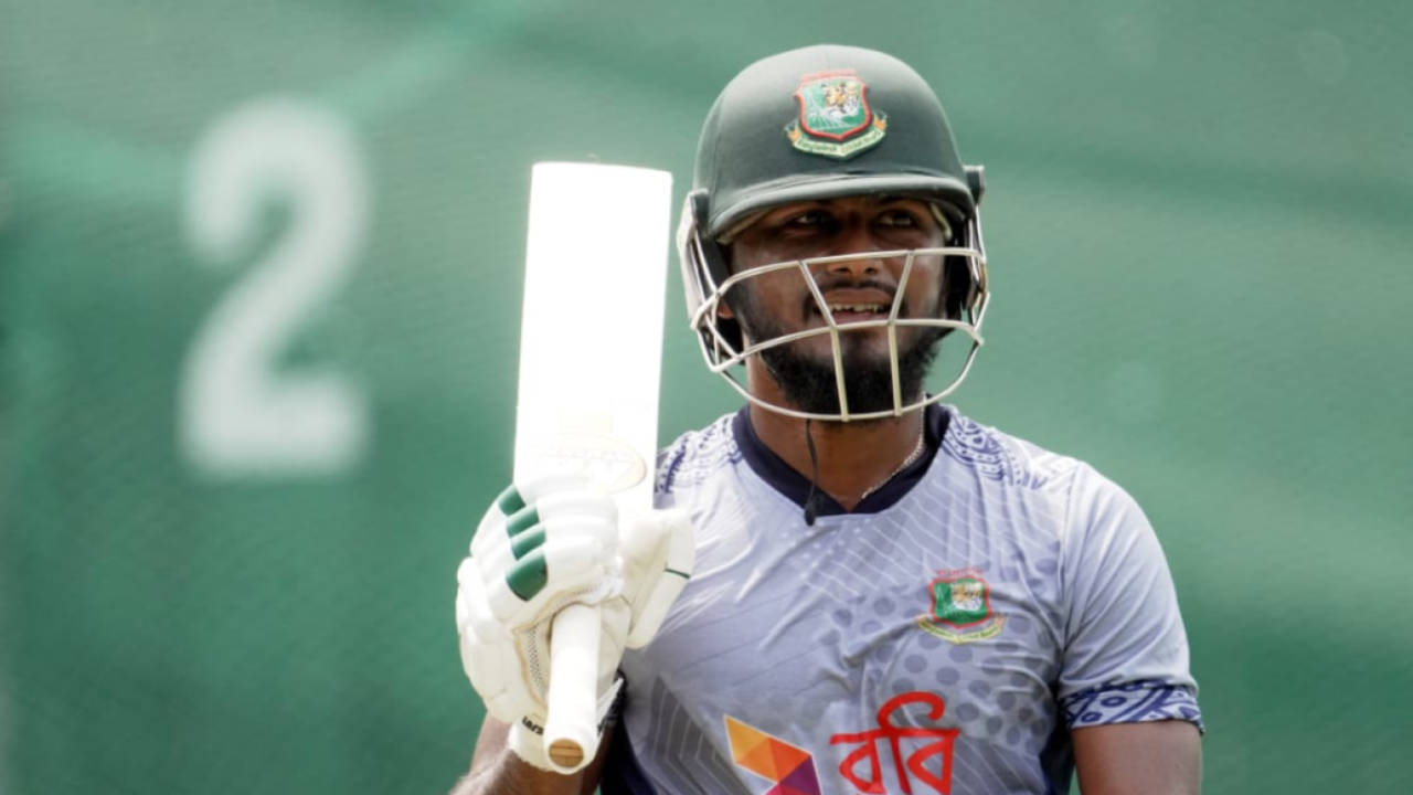 Jaker Ali walks out for a nets session at Bangladesh's training camp ahead of the India tour, Dhaka, September 4, 2024