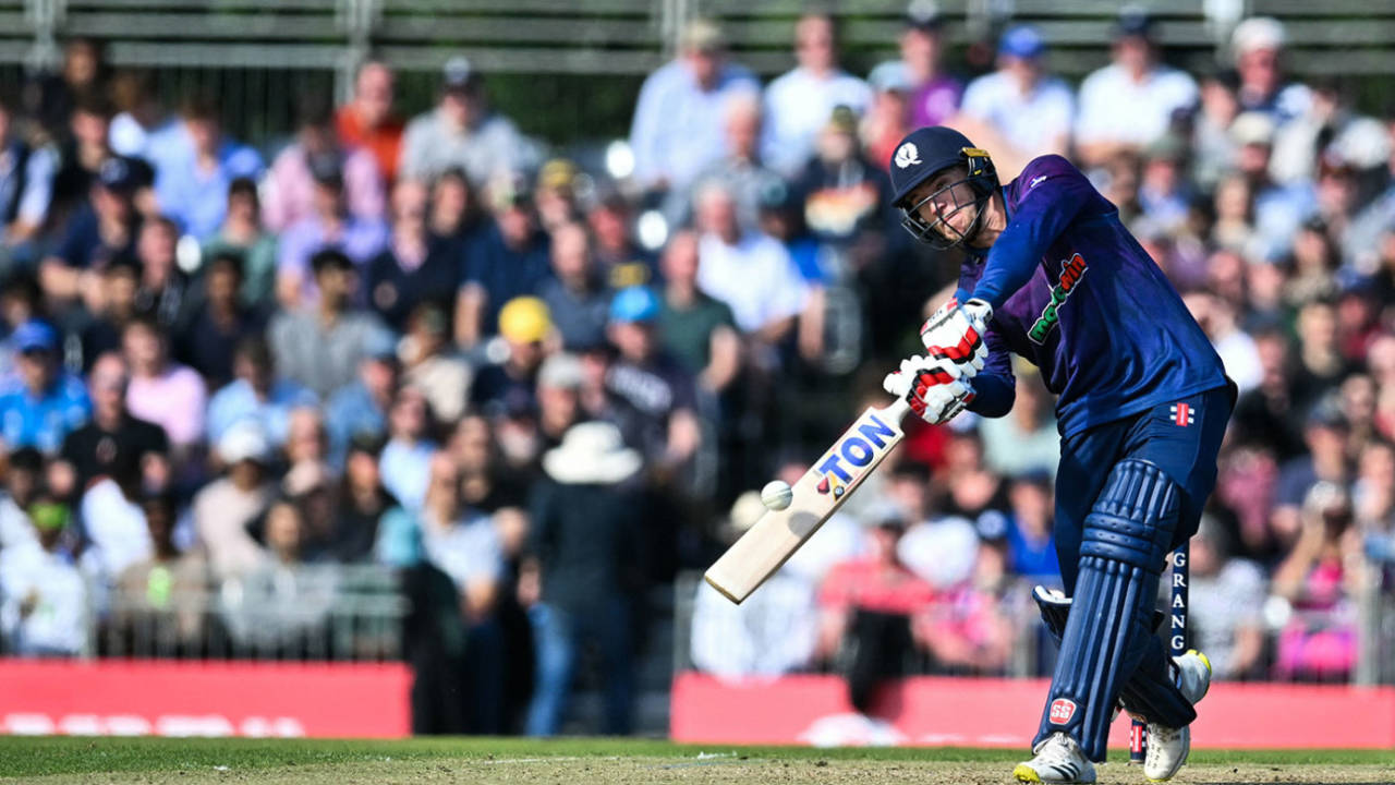 Richie Berrington goes down the ground, Scotland vs Australia, 1st T20I, Edinburgh, September 4, 2024