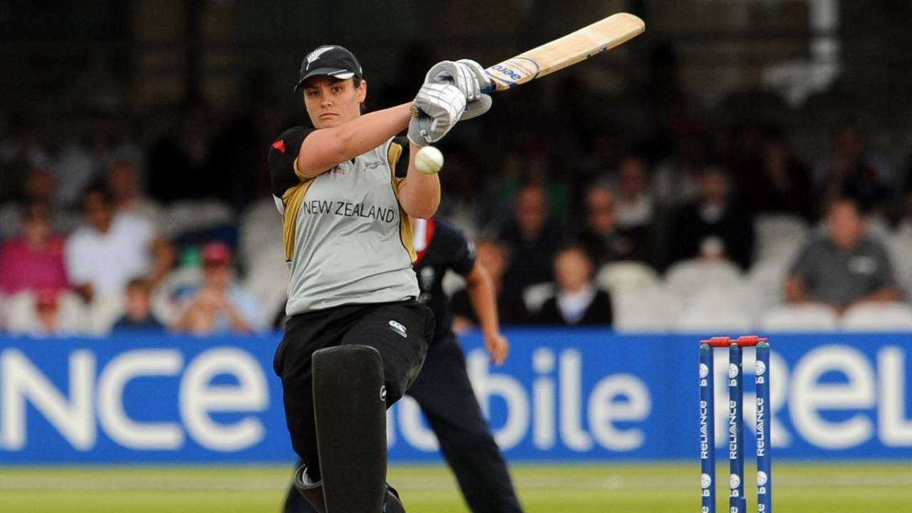Sarah Tsukigawa in action during the 2009 Women's T20 World Cup final, England vs New Zealand, Women's T20 World Cup final, Lord's, June 21, 2009