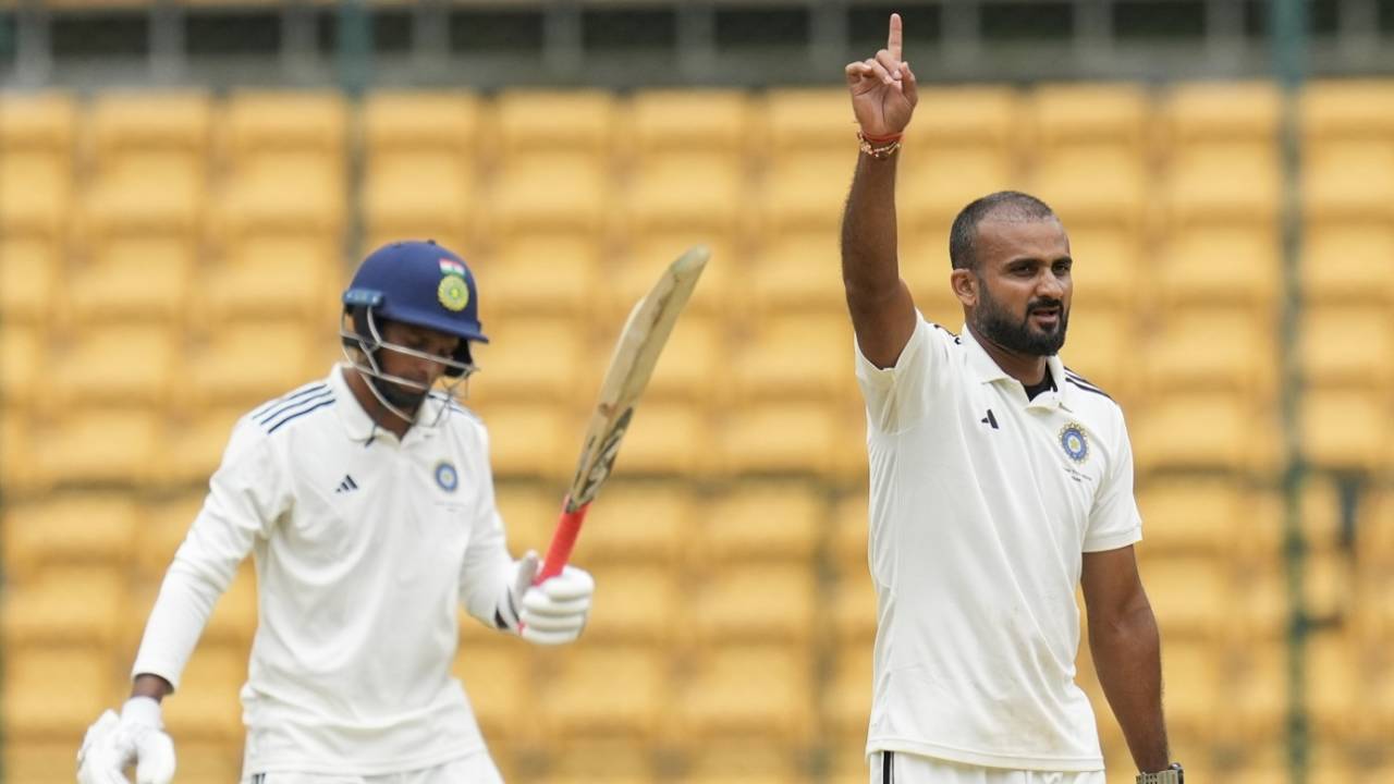 Akash Deep finished with figures of 4 for 60, India A vs India B, Duleep Trophy 2024-25, Bengaluru, 2nd day, September 6, 2024