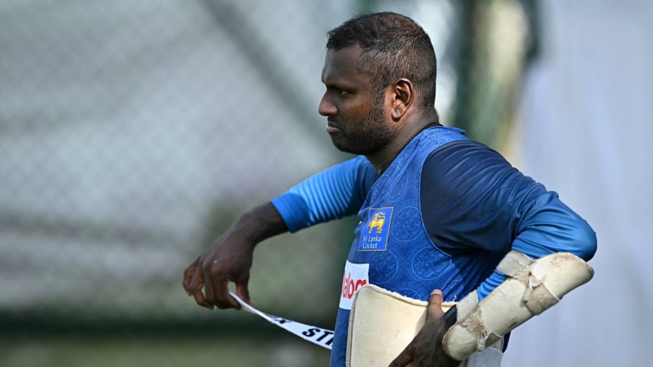 Angelo Mathews prepares to bat at the nets, Galle, September 16, 2024