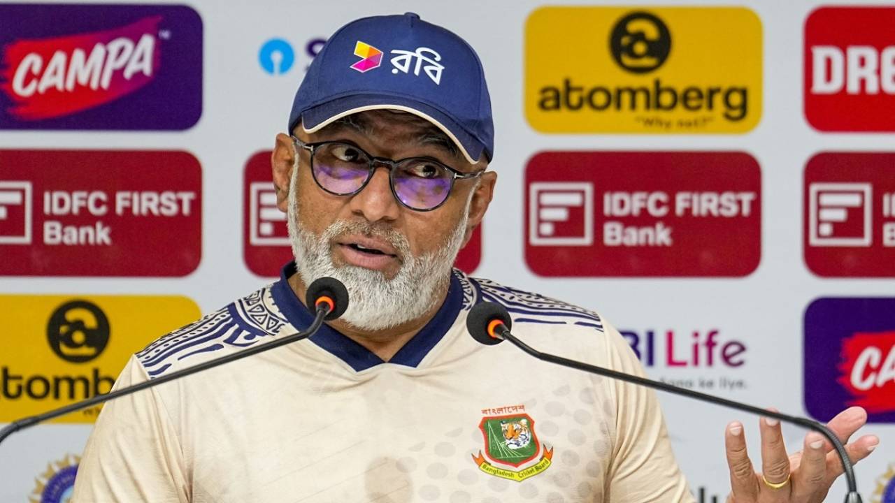 Bangladesh coach Chandika Hathurusinghe at the press conference, Chennai, September 17, 2024