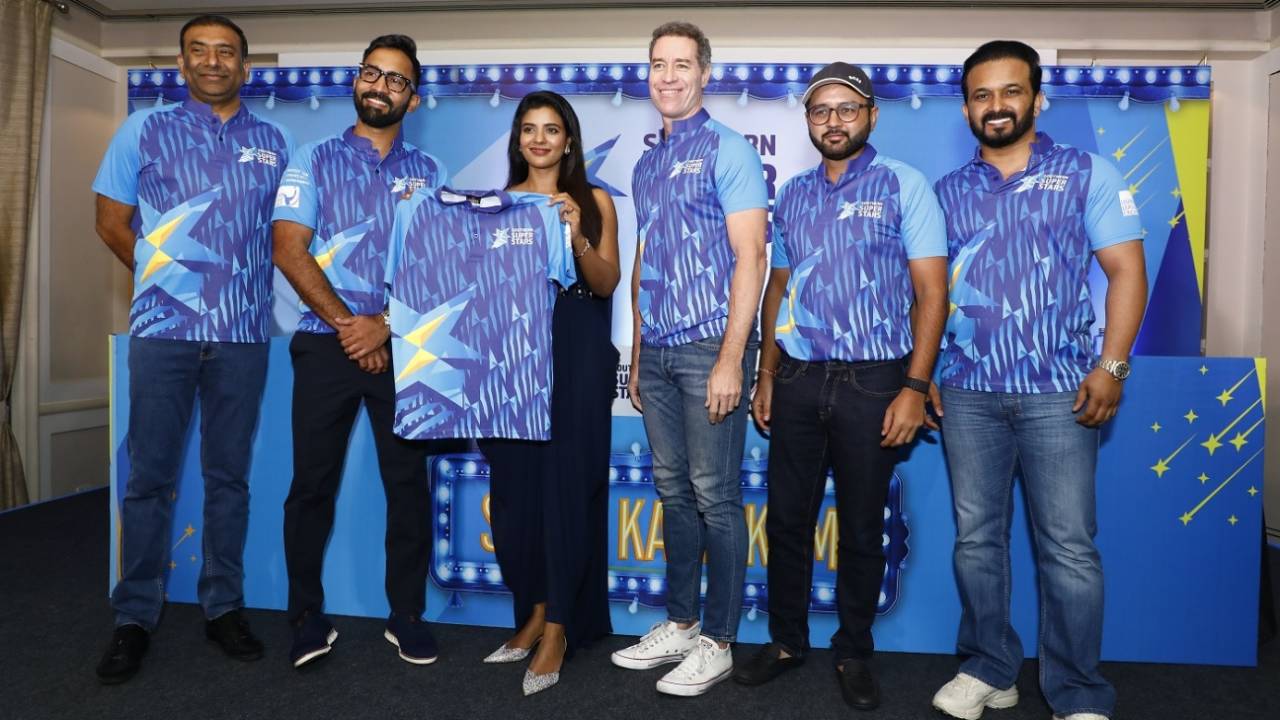 Dinesh Karthik will work with Michael Bevan, Parthiv Patel and Kedhar Jadhav at Southern Superstars in the Legends League, Chennai, September 17, 2024