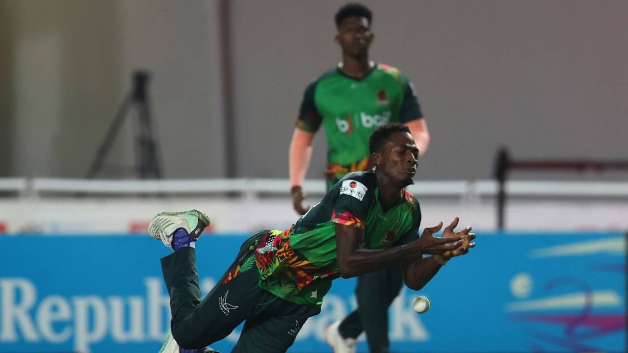 Dominic Drakes drops a catch, Trinbago Knight Riders vs St Kitts and Nevis Patriots, CPL 2024, Tarouba, September 22, 2024