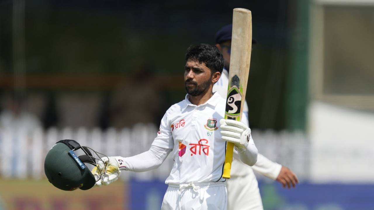 Mominul Haque celebrates his century, India vs Bangladesh, 2nd Test, 4th day, Kanpur, September 30, 2024