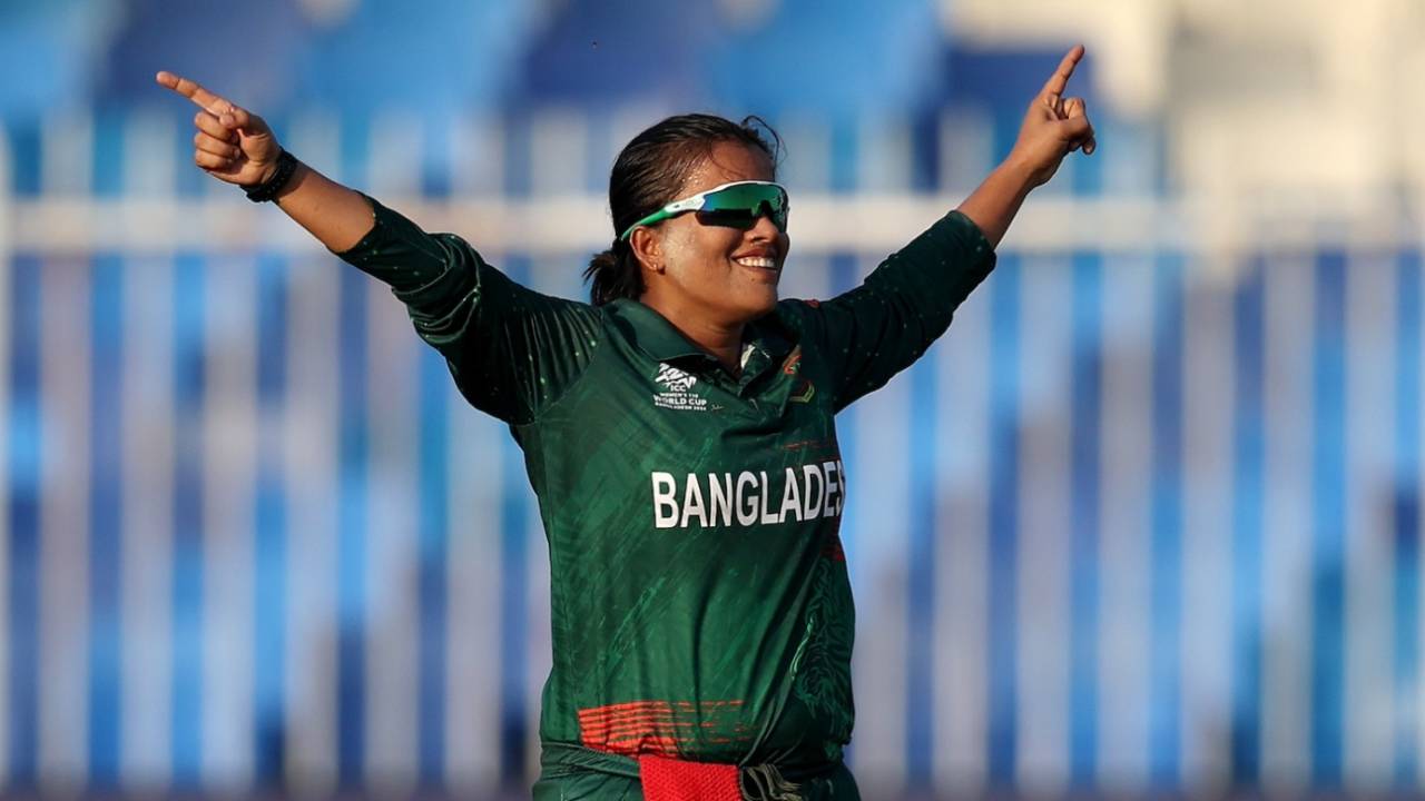 Nahida Akter celebrates the wicket of Katherine Fraser, Bangladesh vs Scotland, Women's T20 World Cup, Sharjah, October 3, 2024