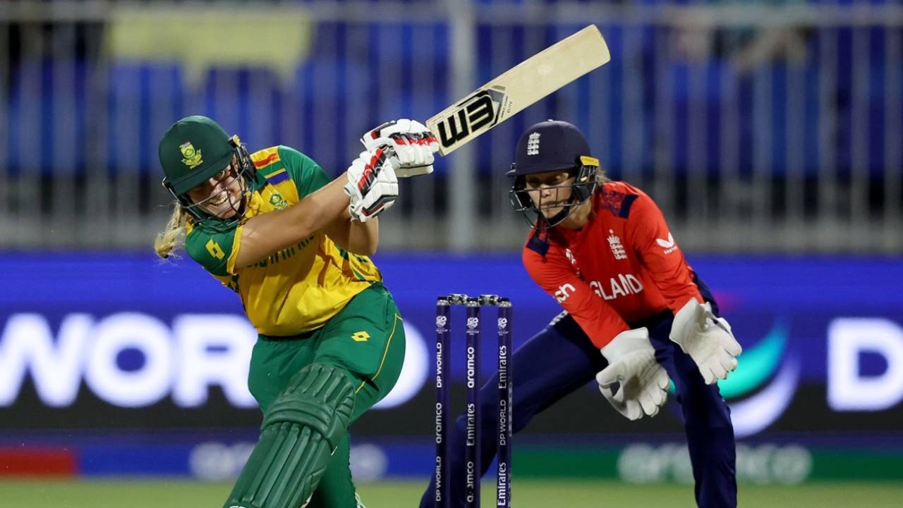 Annerie Dercksen produced some crucial blows towards the end, England vs South Africa, Group B, Women's T20 World Cup, Sharjah, October 7, 2024