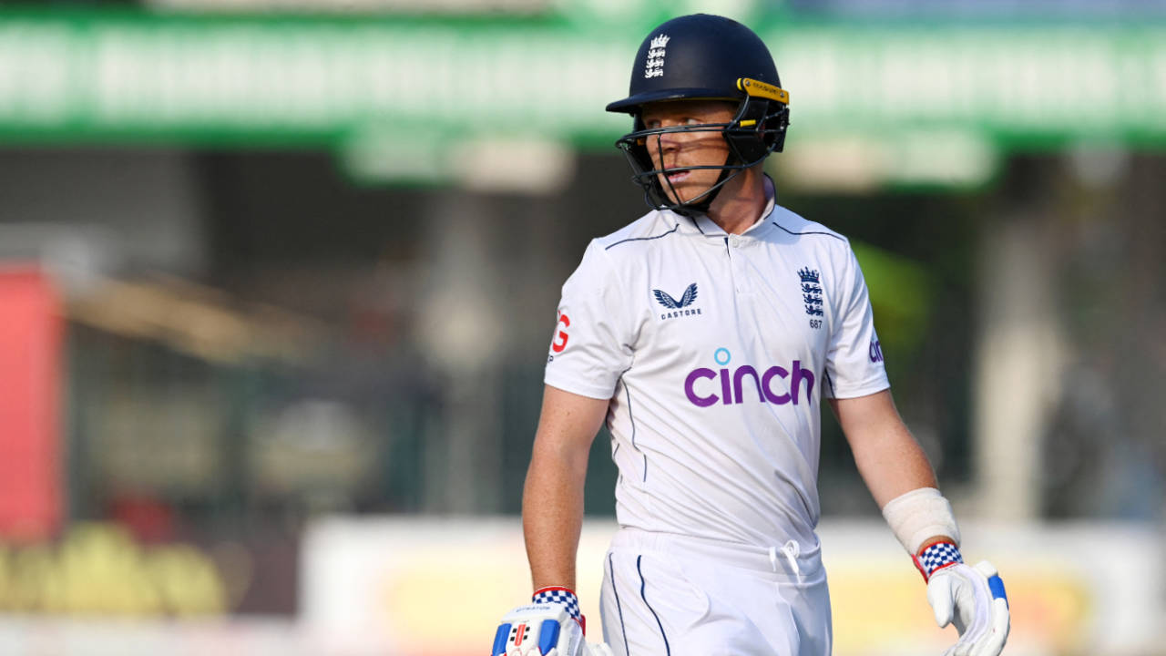 Ollie Pope looks back in bewilderment after falling to a stunning catch, Pakistan vs England, 1st Test, Multan, 2nd day, October 8, 2024