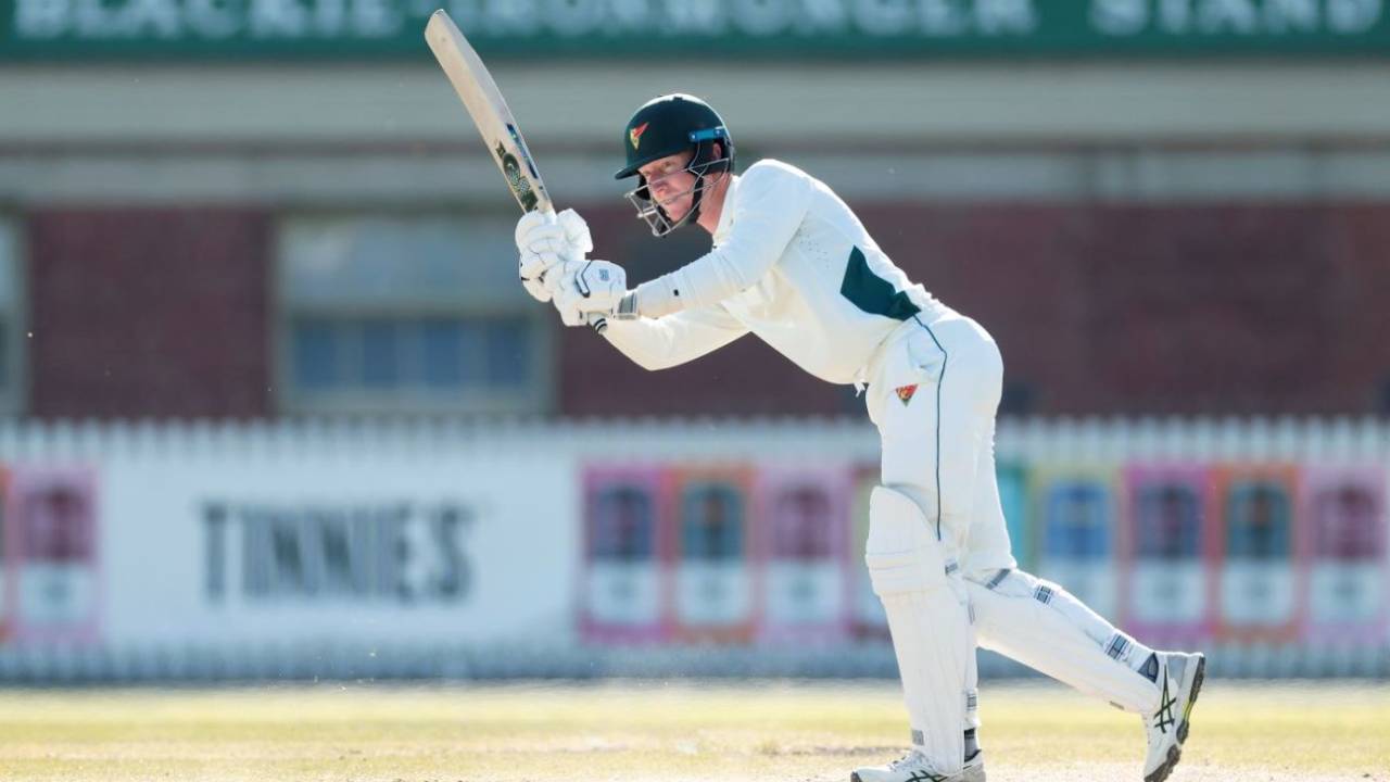 Jordan Silk works through the leg side, Victoria vs Tasmania, day 2, Sheffield Shield, Junction Oval, October 9, 2024