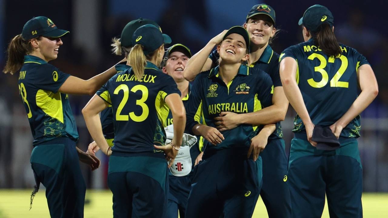Phoebe Litchfield's direct hit ran Richa Ghosh out, Australia vs India, Women's T20 World Cup, Sharjah, October 13, 2024