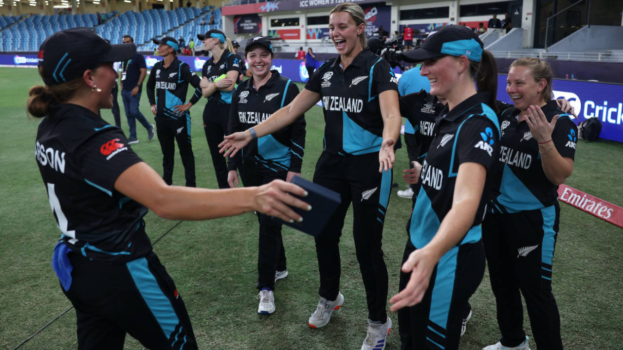 Player-of-the-match Eden Carson continues her celebration with from Molly Penfold and Co, New Zealand vs Pakistan, Women's T20 World Cup, Dubai, October 14, 2024