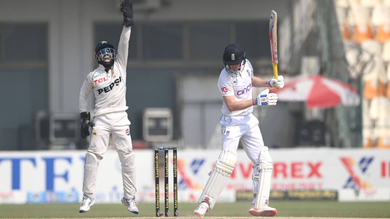 Noman Ali pinned Harry Brook lbw to deepen England's gloom, Pakistan vs England, 2nd Test, Multan, 4th day, October 18, 2024
