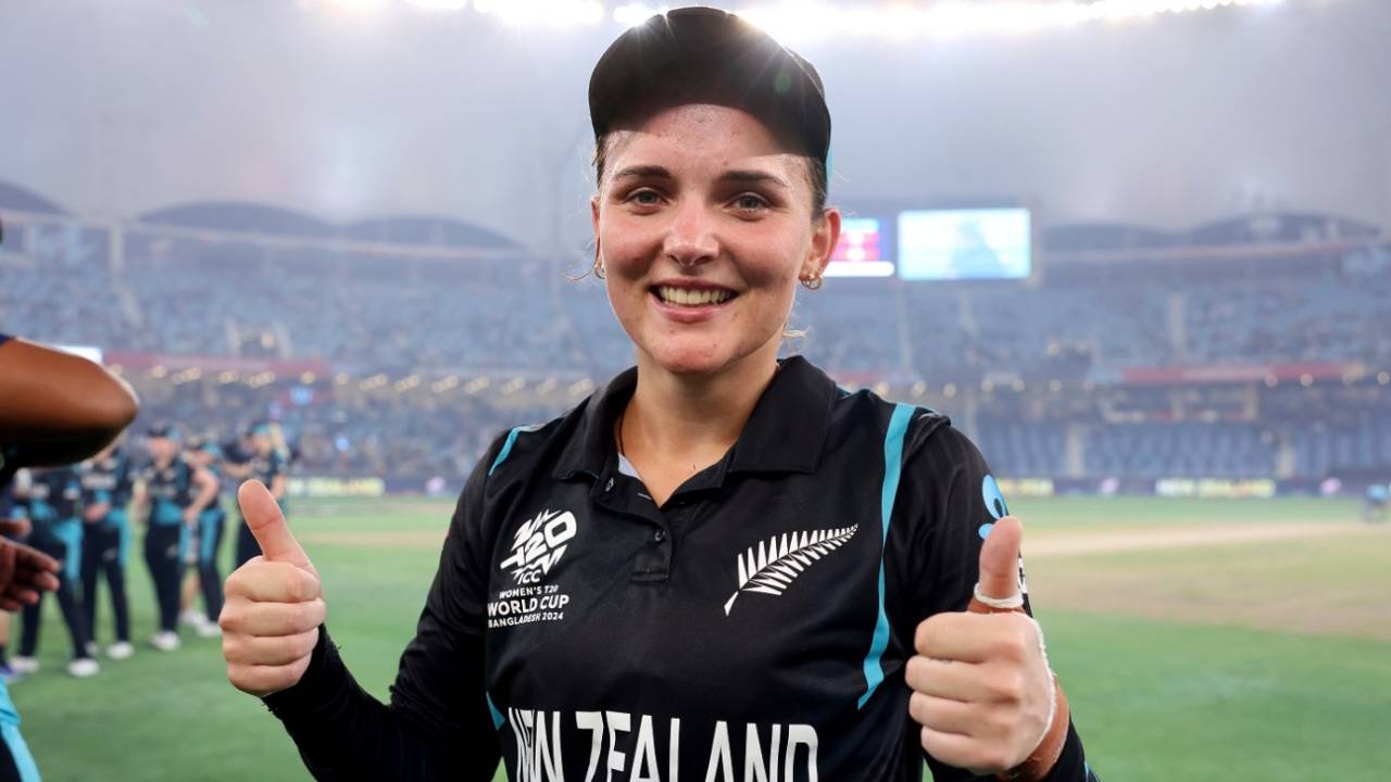 Amelia Kerr was named the Player of the Final for her all-round show, South Africa vs New Zealand, final, Dubai, Women's T20 World Cup, October 20, 2024