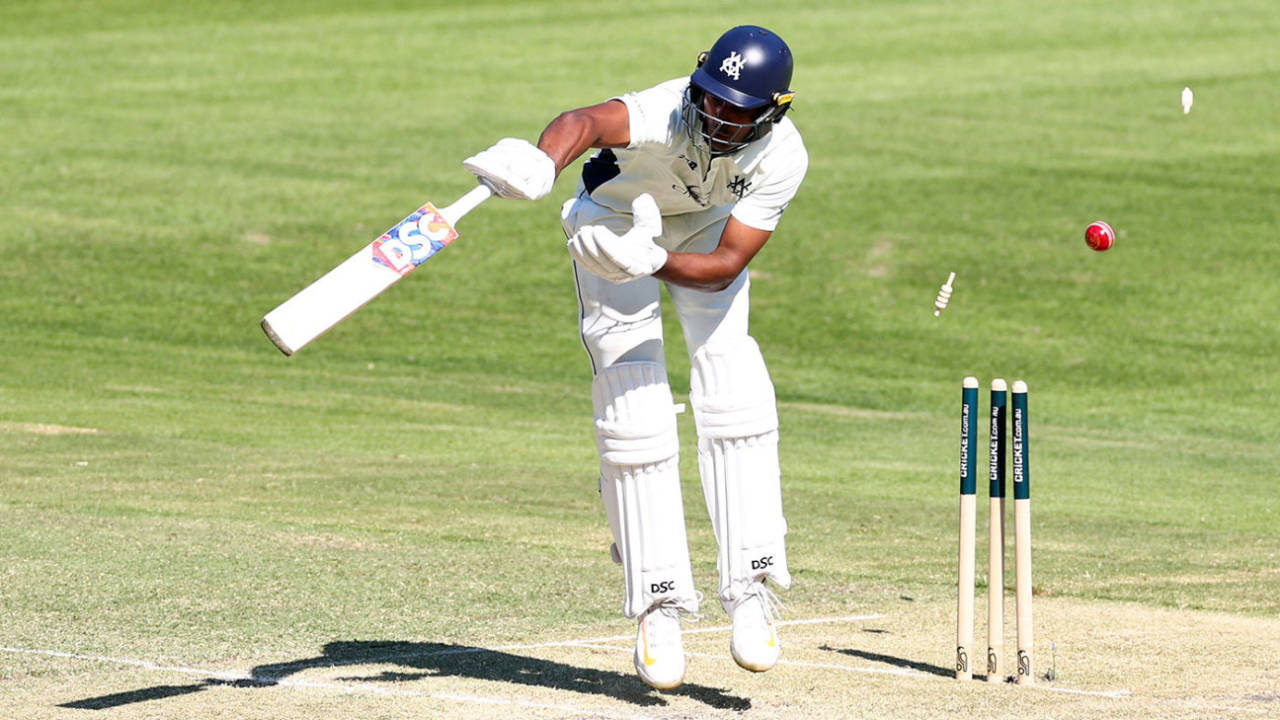Ashley Chandrasinghe was cleaned up by Mitchell Starc, Victoria vs New South Wales, Sheffield Shield, MCG, October 21, 2024