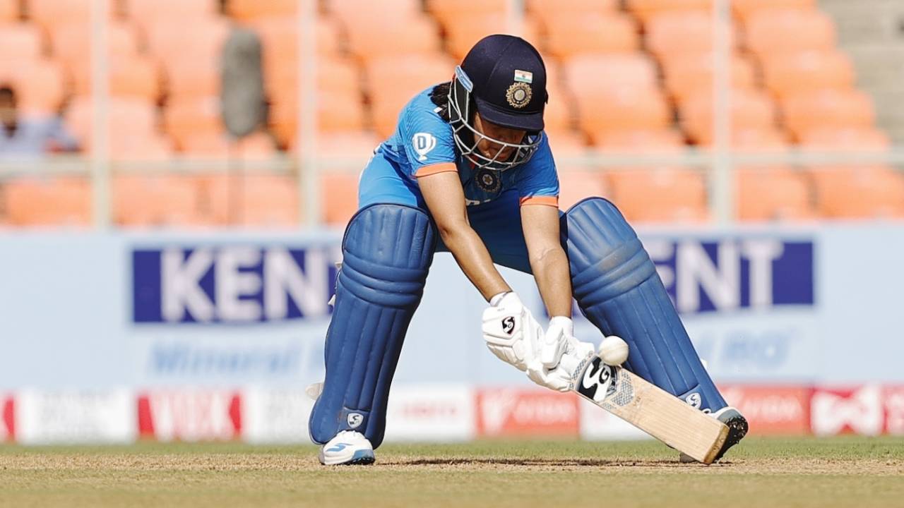 Yastika Bhatia went low to connect with one, India vs New Zealand, 1st ODI, Ahmedabad, October 24, 2024 