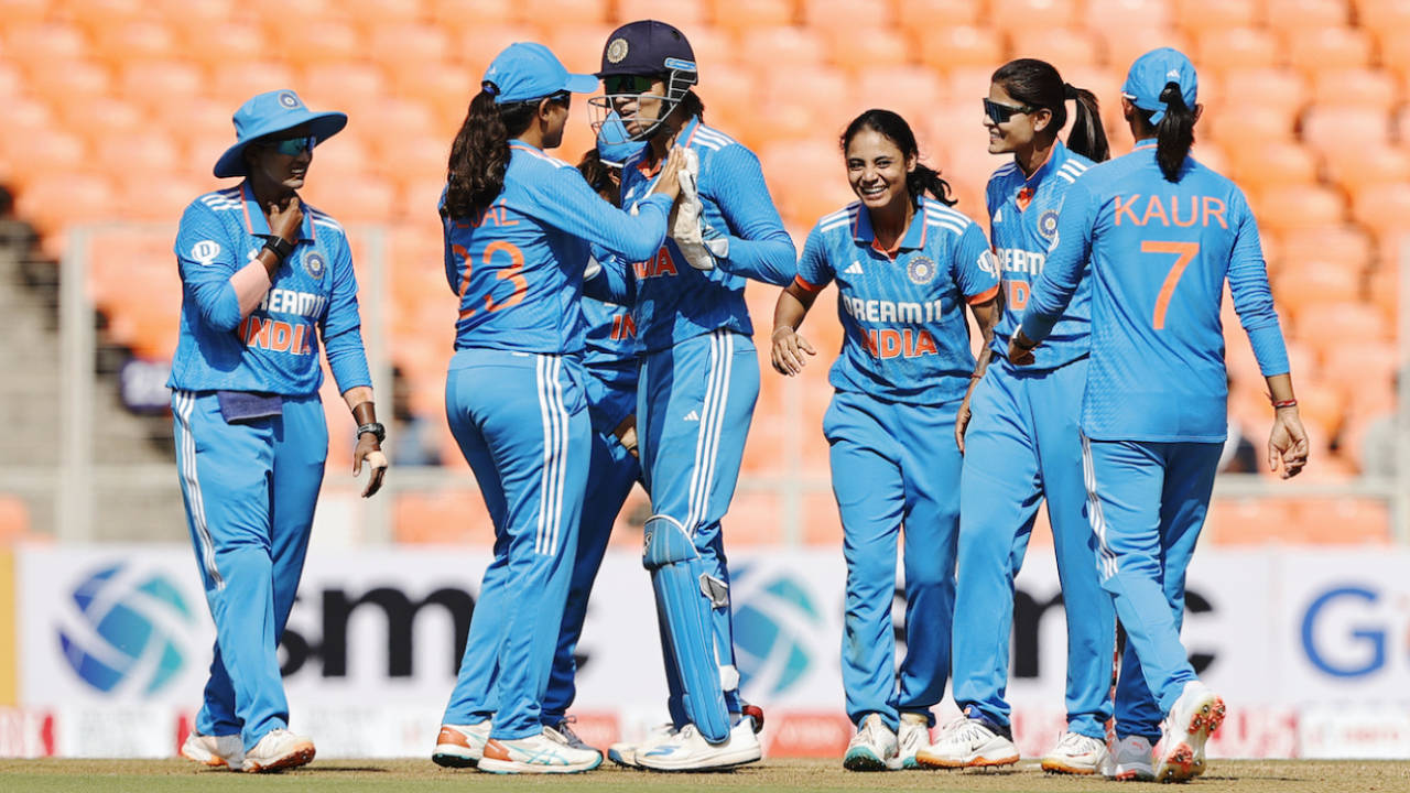 Saima Thakor and Yastika Bhatia combined to send Laurie Down for a duck, India vs New Zealand, 3rd Women's ODI, Ahmedabad, October 29, 2024