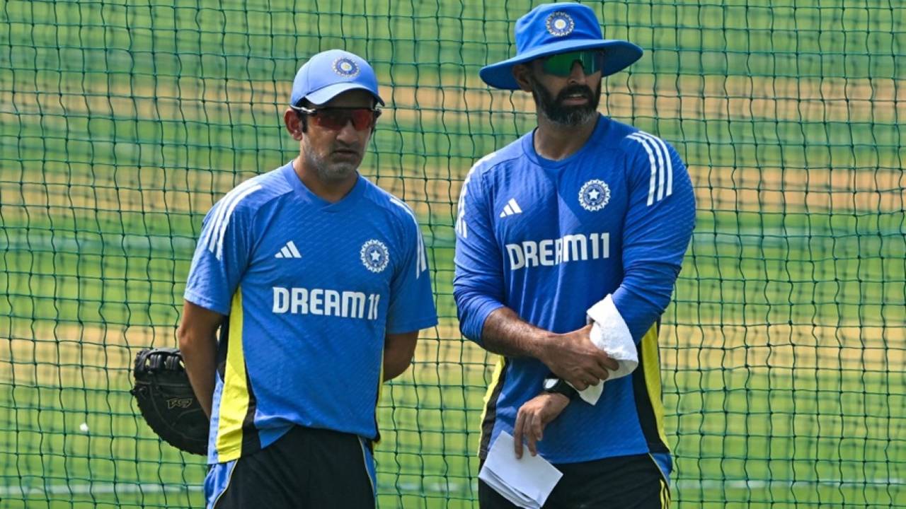India head coach Gautam Gambhir and assistant coach Abhishek Nayar at a training session, Mumbai, October 30, 2024