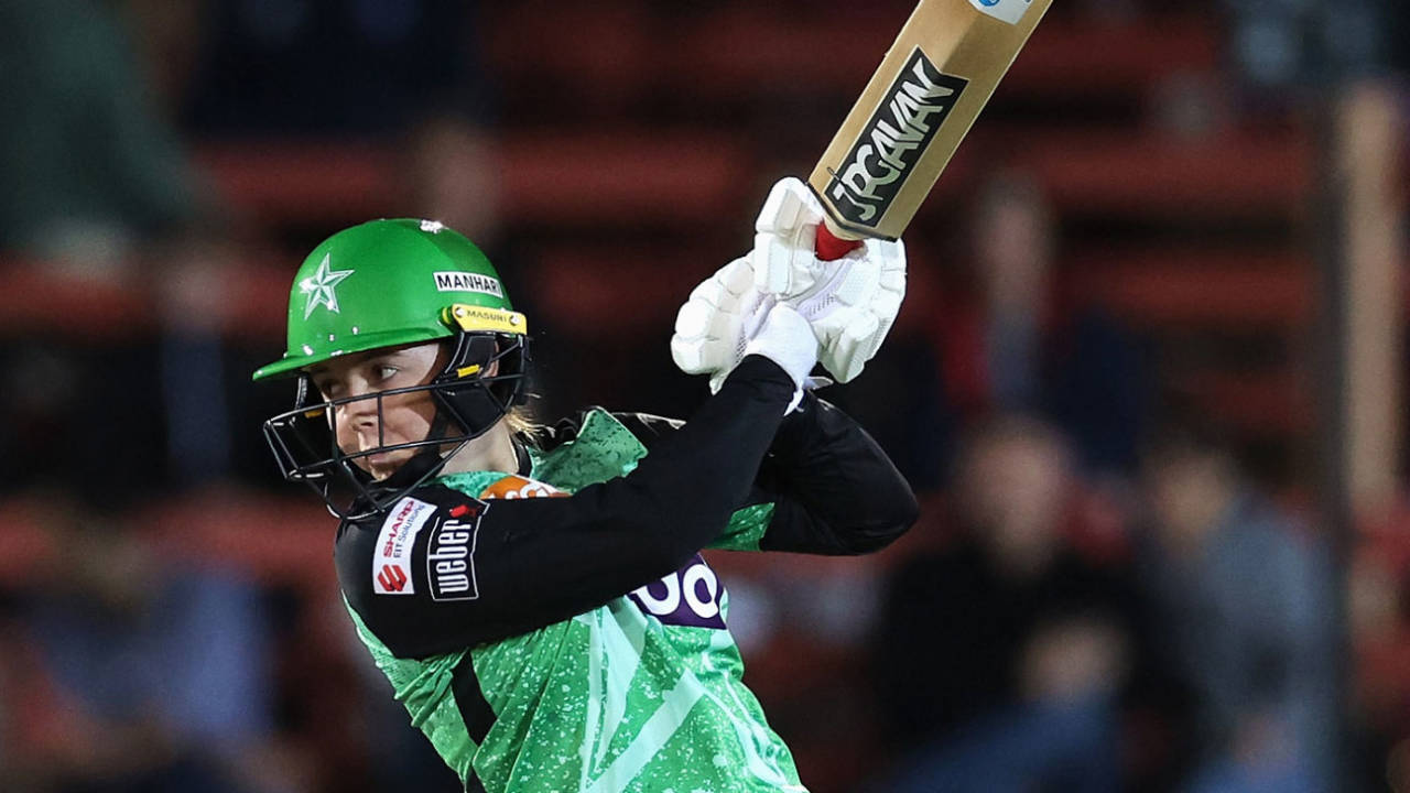 Rhys McKenna flayed a 22-ball 52, Sydney Sixers vs Melbourne Stars, WBBL, North Sydney Oval, November 1, 2024