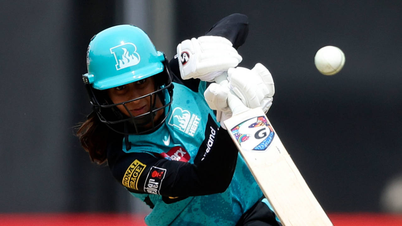 Jemimah Rodrigues took advantage of the power surge, Brisbane Heat vs Hobart Hurricanes, WBBL, Junction Oval, November 2, 2024