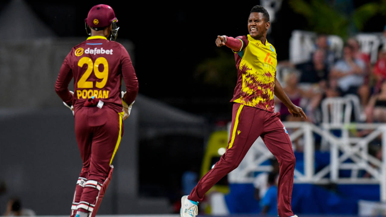 Akeal Hosein dismissed Phil Salt with the first ball of England's chase, West Indies vs England, 2nd T20I, Barbados, November 10, 2024