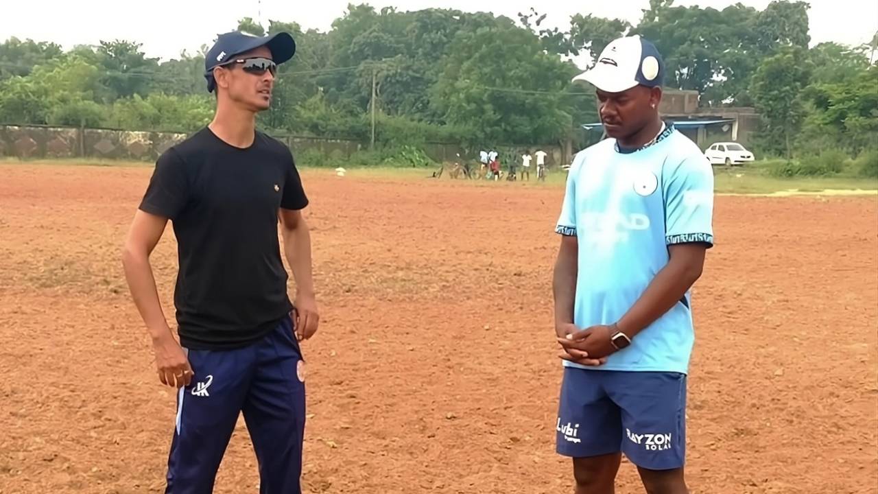 Robin Minz with his coach Asif Haque