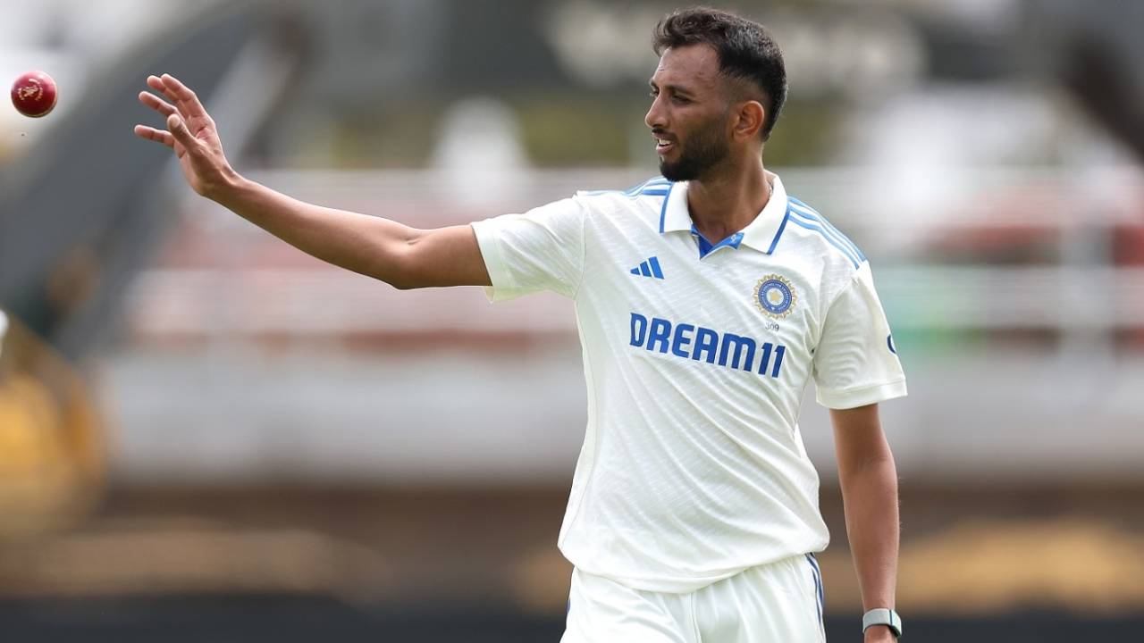 Prasidh Krishna gets ready to bowl in the simulation, WACA, Perth, November 15, 2024