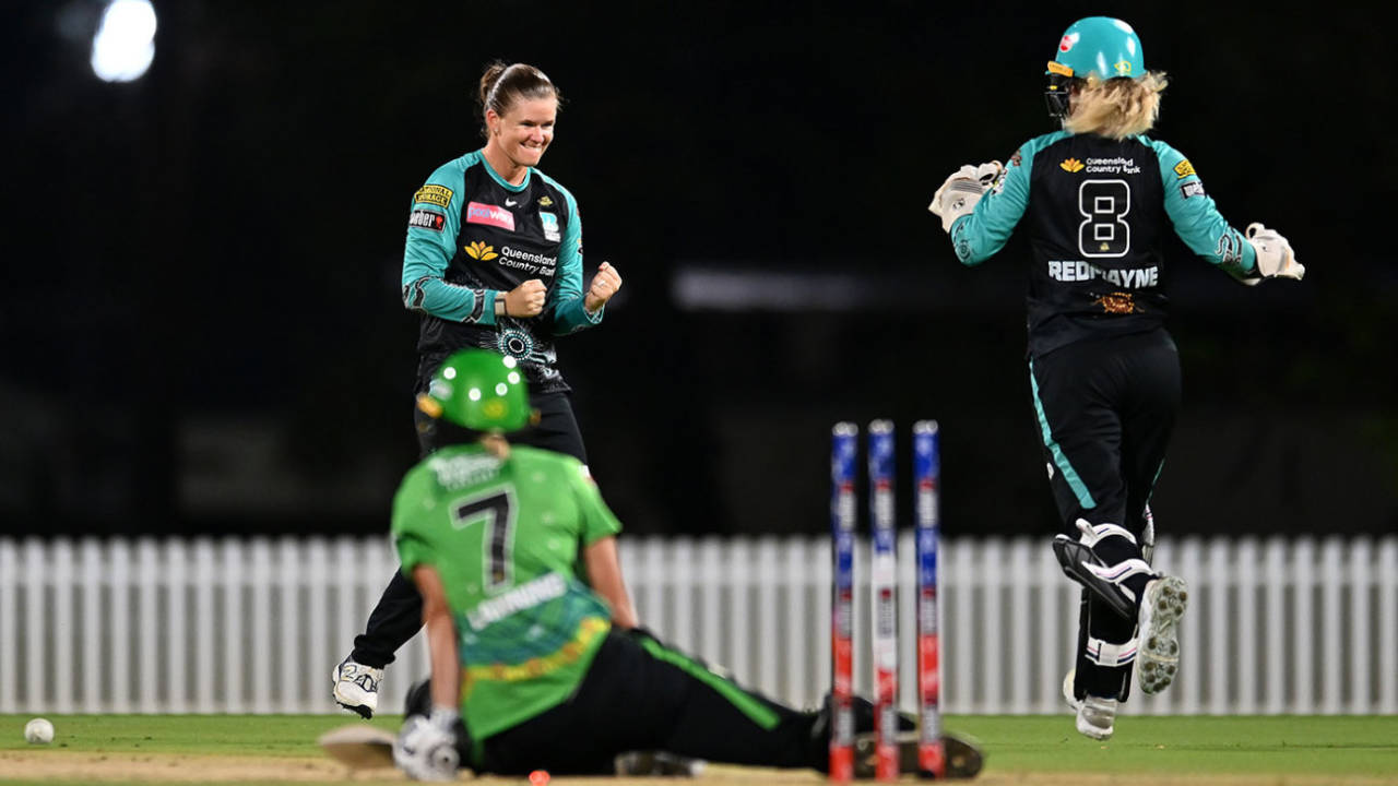 Jess Jonassen had a key impact in the rain-hit contest, Brisbane Heat vs Melbourne Stars, WBBL, Allan Border Field, November 22, 2024