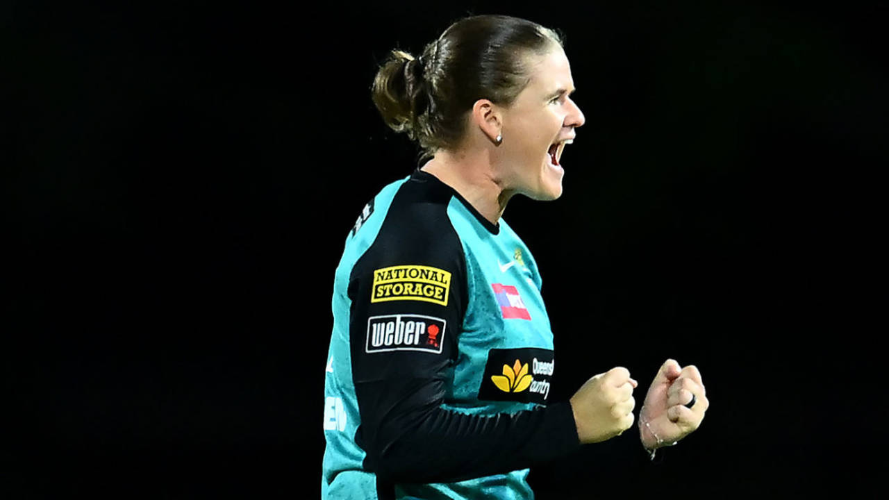 Jess Jonassen starred with bat and ball, Brisbane Heat vs Sydney Sixers, WBBL, Allan Border Field, November 24, 2024