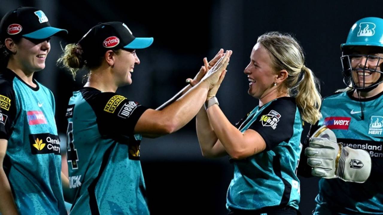 Grace Parsons bagged 3 for 10 in the Challenger, Brisbane Heat vs Sydney Thunder, Challenger, WBBL 2024-25, Allan Border Field, November 29, 2024
